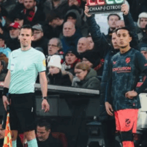 Gaji Miliano Jonathans