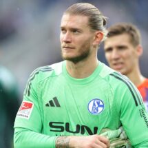 Loris Karius: Kebangkitan Karier Melalui Tawaran Schalke