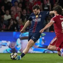 PSG Dominasi Liverpool: Juara Bertahan Unjuk Gigi